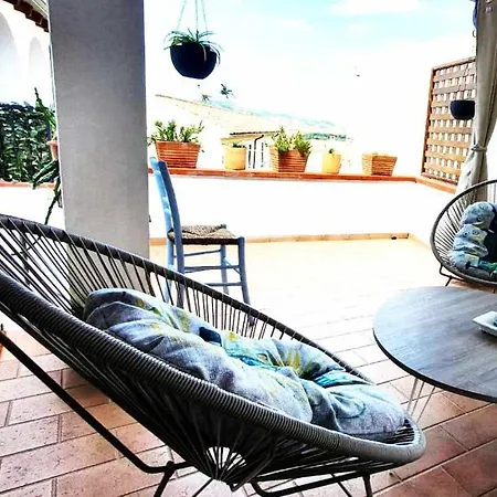 شقة A Casa Di Anna Galtellì